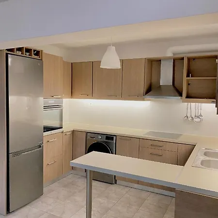 New 1.5km From The Center Of Chania Apartamento *